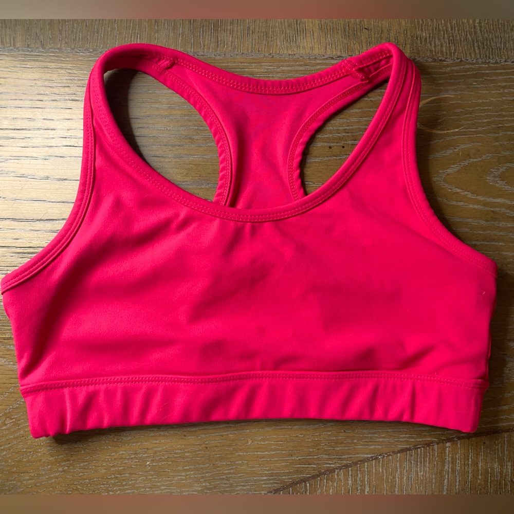 Women’s hot pink sports bra!